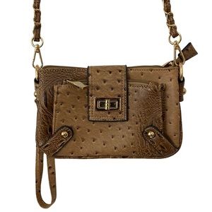 Unbranded Crossbody Gold Chain Purse with Pockets + Zippers - Great Condition